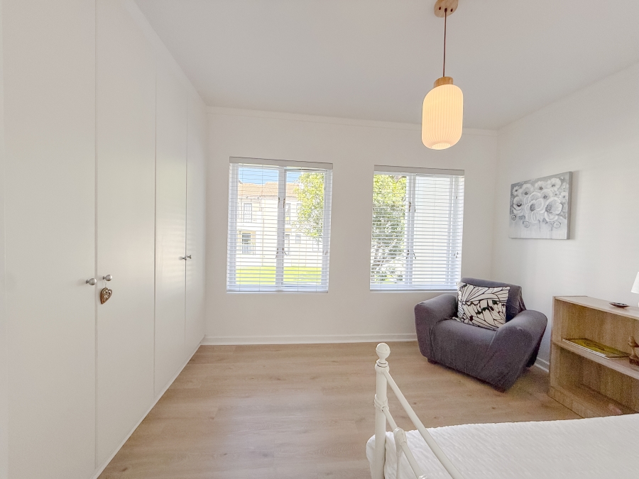 2 Bedroom Property for Sale in Bowtie Western Cape